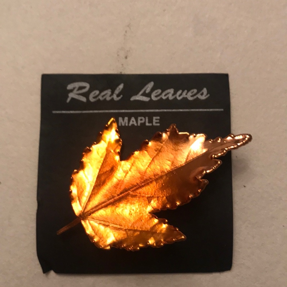 Leaf Brooche